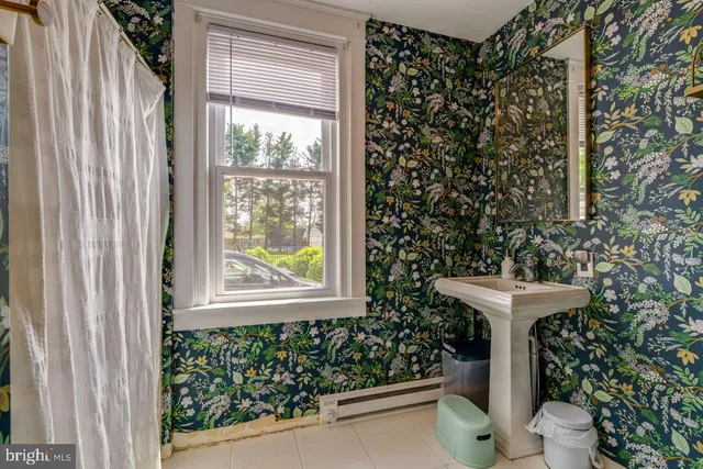 $479,000 | 466 East Main Street, Leola, PA 17540