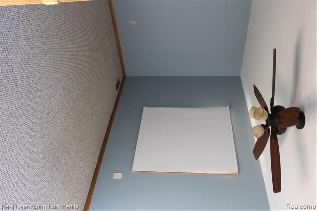 3037 York Road Rochester Hills, MI 48309 - Photo 14 of 16
