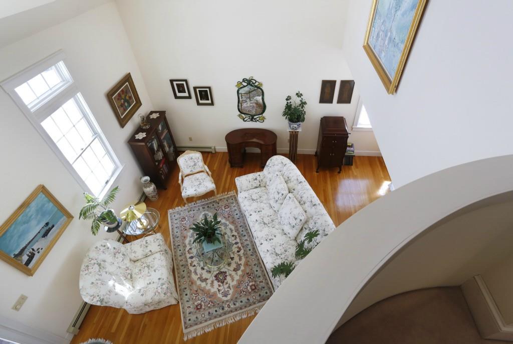 1 Wentworth Road Cape Elizabeth, ME 04107 - Photo 3 of 33 Photo