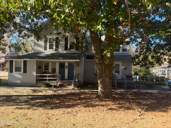 $1,349 | 310 North Bennett Street, Unit 2, Southern Pines, NC 28387