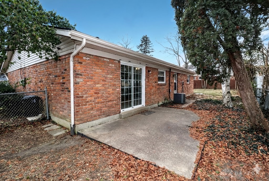 683 Danbury Road Cincinnati, OH 45240 - Photo 26 of 28 Gallery Image 26