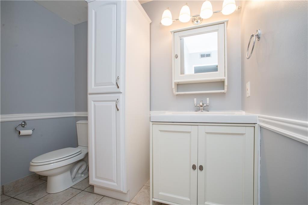1809 Kenzie Road Pittsburgh, PA 15205 - Photo 12 of 19 Gallery Image 12