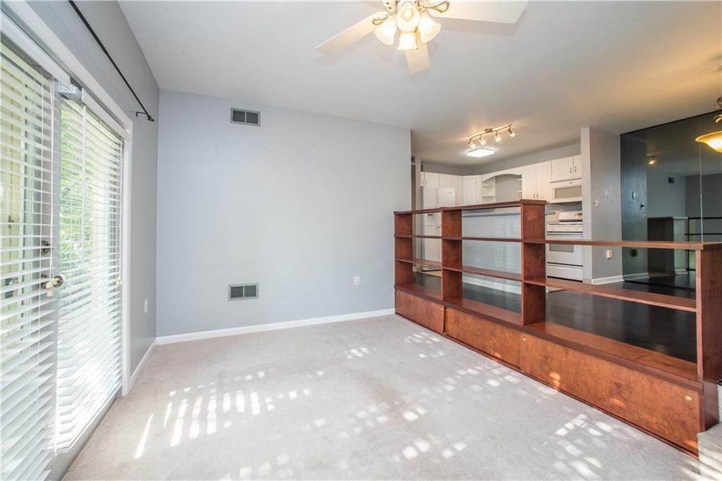 1809 Kenzie Road Pittsburgh, PA 15205 - Photo 6 of 19 Gallery Image 6