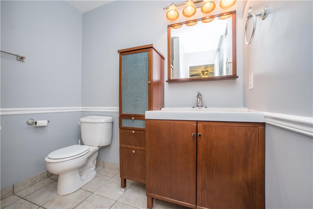 1809 Kenzie Road Pittsburgh, PA 15205 - Photo 10 of 19 Gallery Image 10