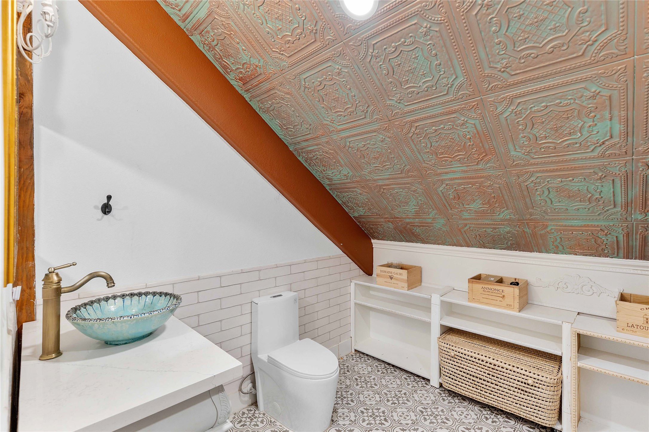 6641 Eagle Road Anahuac, TX 77514 - Photo 39 of 50 a bathroom with a toilet and a sink