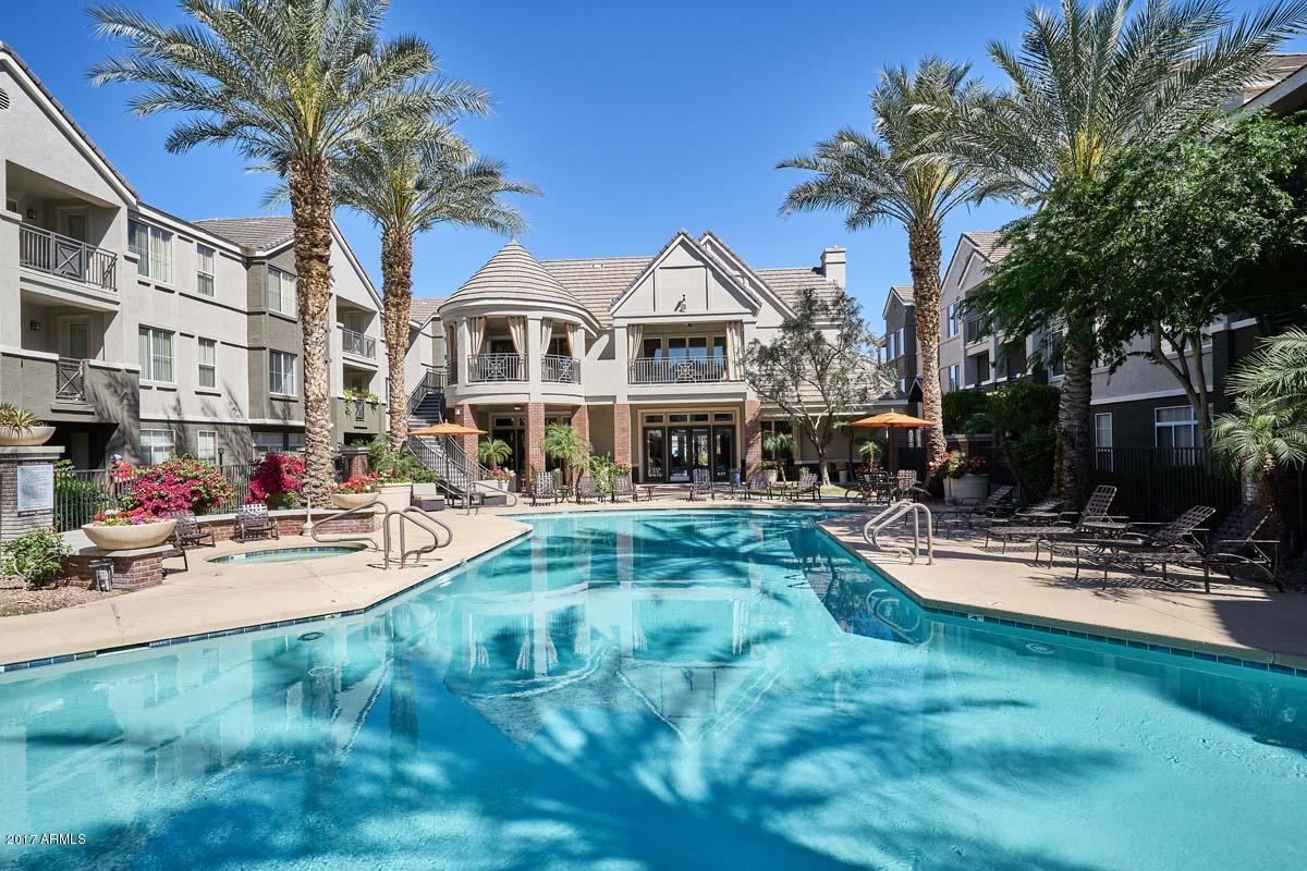 909 East Camelback Road, Unit 2139 Phoenix, AZ 85014 - Photo 4 of 39 Citi on Camelback-Pool2