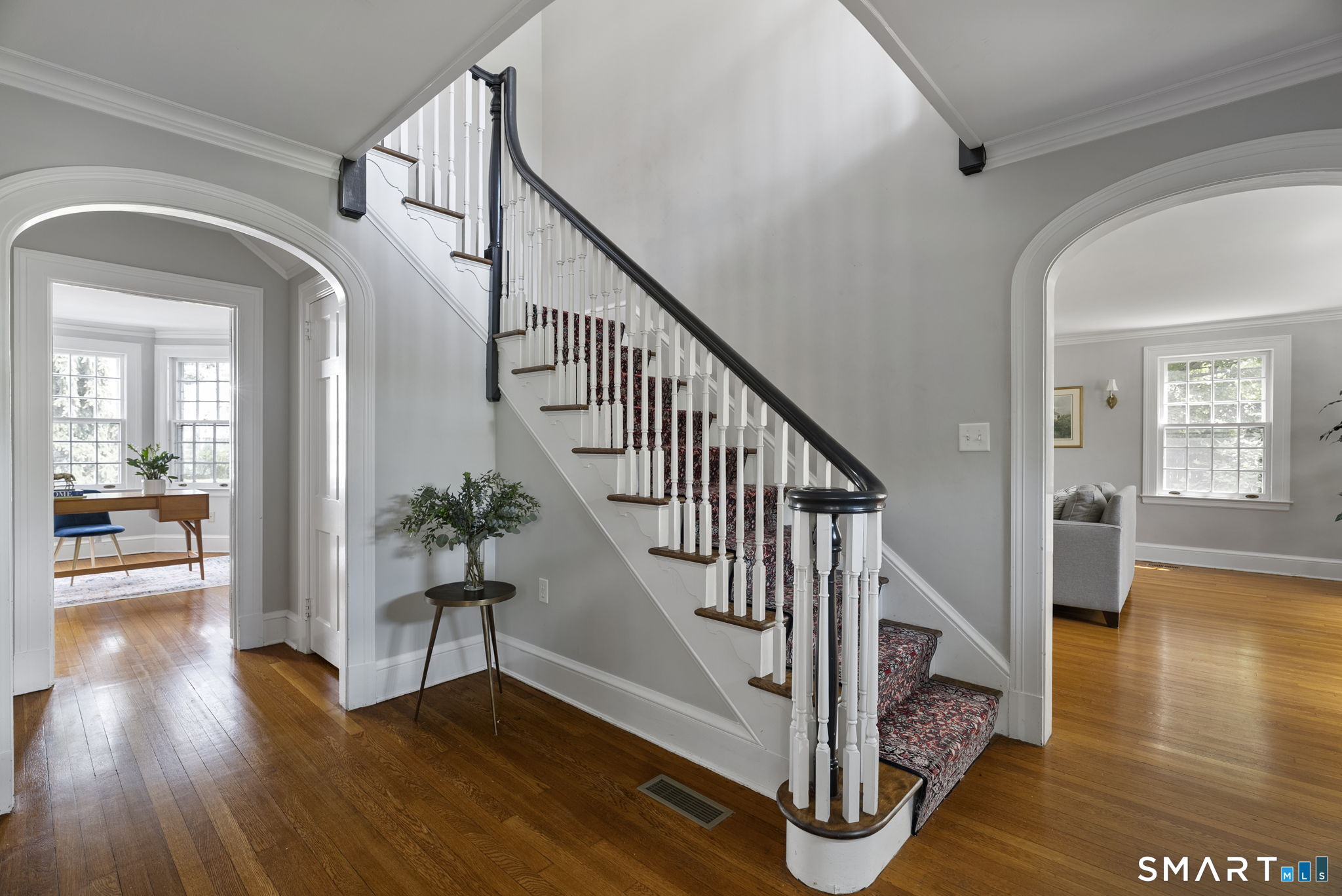10 Colony Road West Hartford, CT 06117 - Photo 8 of 40 Pretty site lines from every room