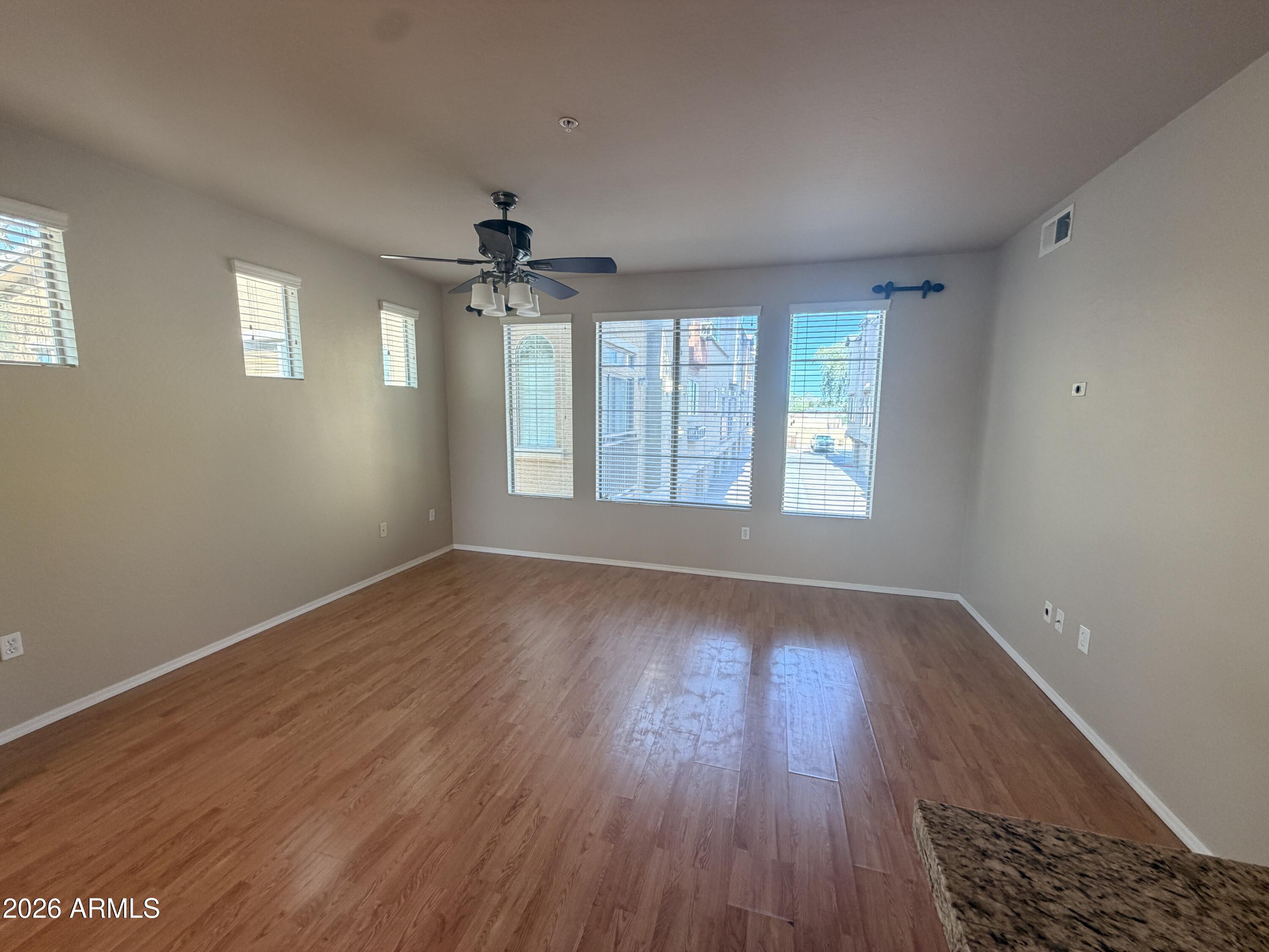 3250 West Greenway Road, Unit 148 Phoenix, AZ 85053 - Photo 7 of 25