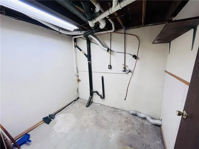 $260,000 | 1406 Tamara Drive, St. Joseph, MO 64506