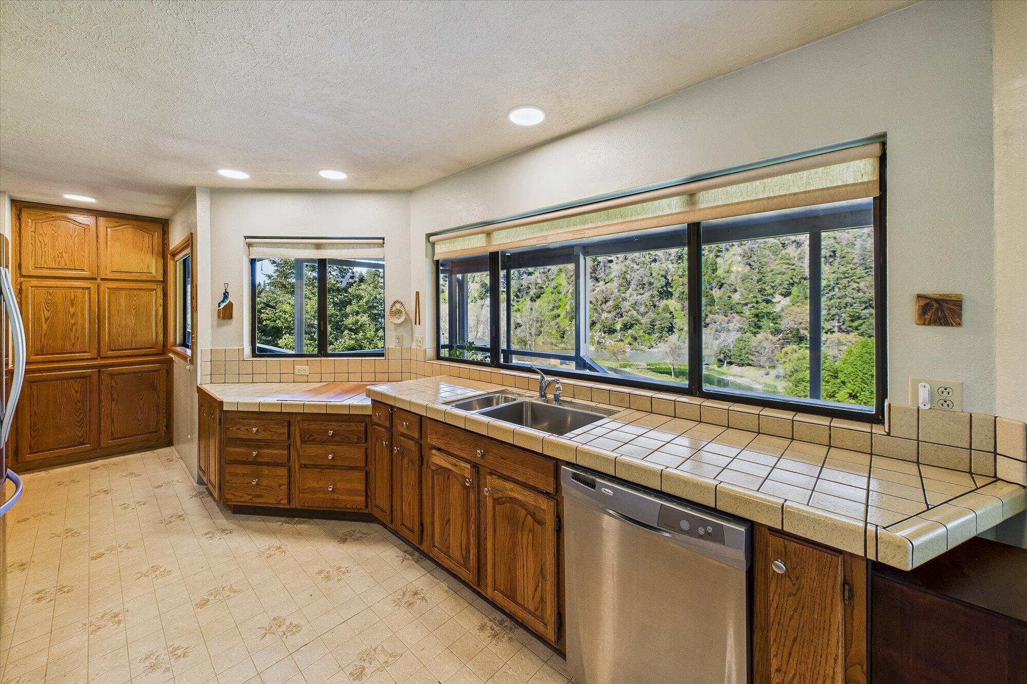 61 Riverside Lane Willow Creek, CA 95573 - Photo 39 of 83