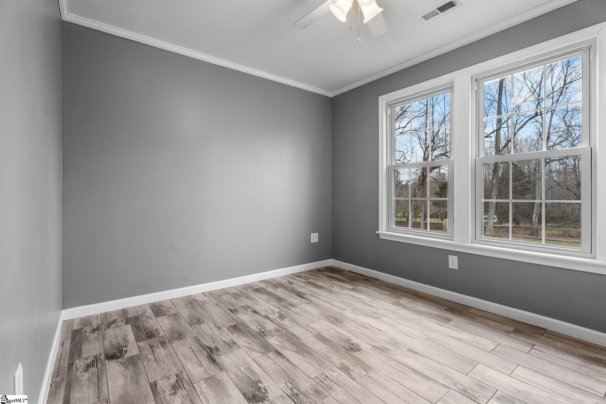 1316 Jameson Road Easley, SC 29640 - Photo 15 of 28