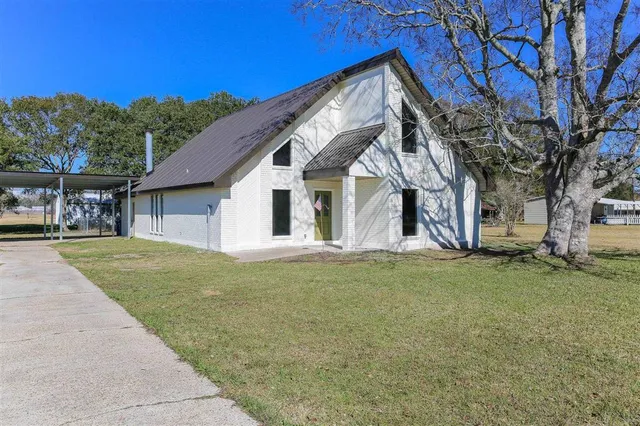 $349,000 | 18512 Highway 90, Lacassine, LA 70647