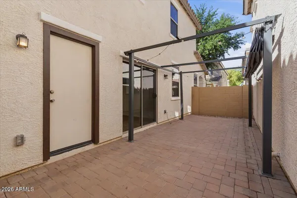 $425,000 | 104 East Palomino Drive, Gilbert, AZ 85296