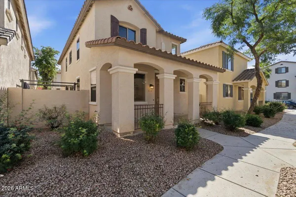 $425,000 | 104 East Palomino Drive, Gilbert, AZ 85296