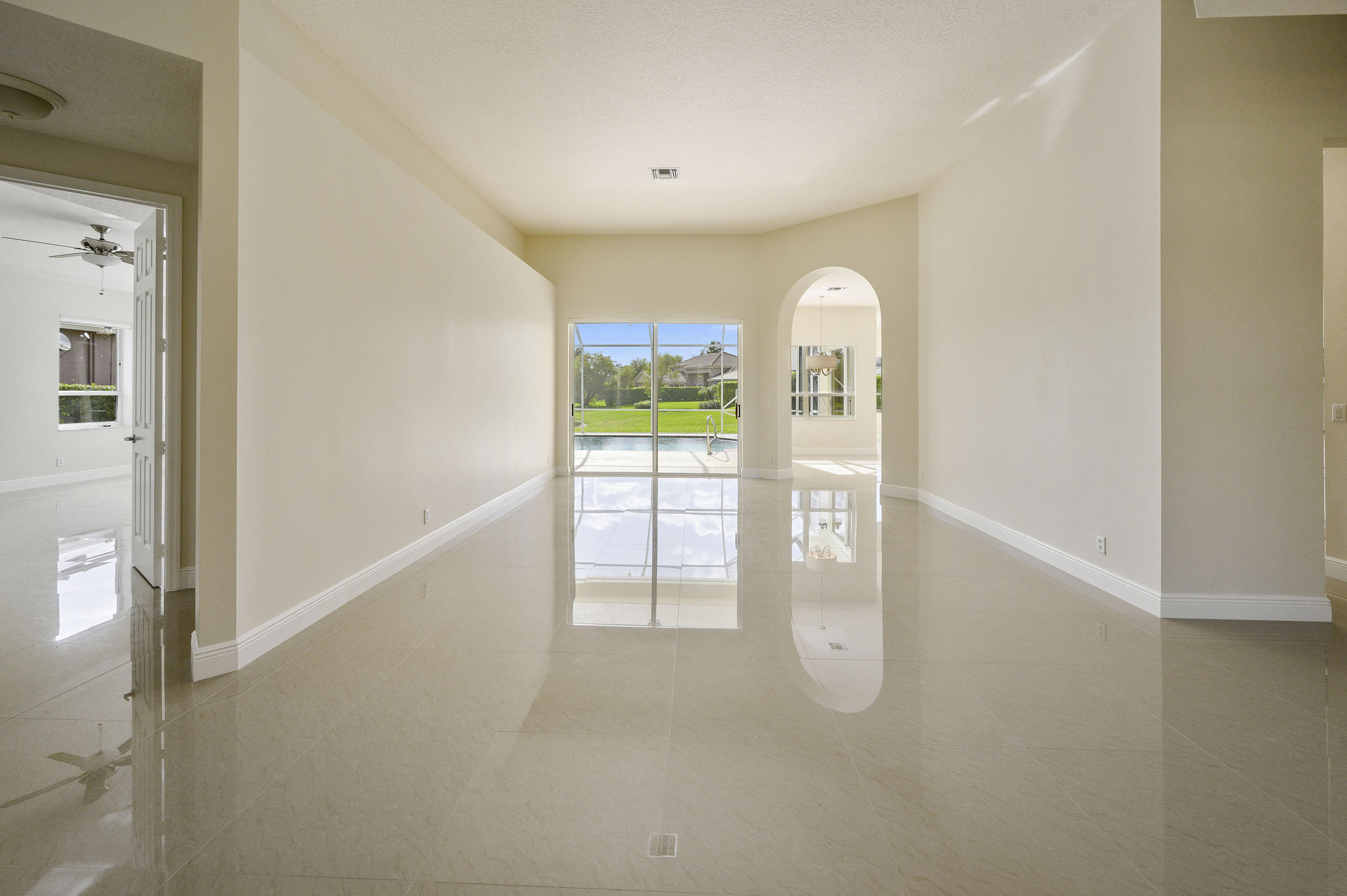 21317 Gosier Way Boca Raton, FL 33428 - Photo 21 of 60 Living Room