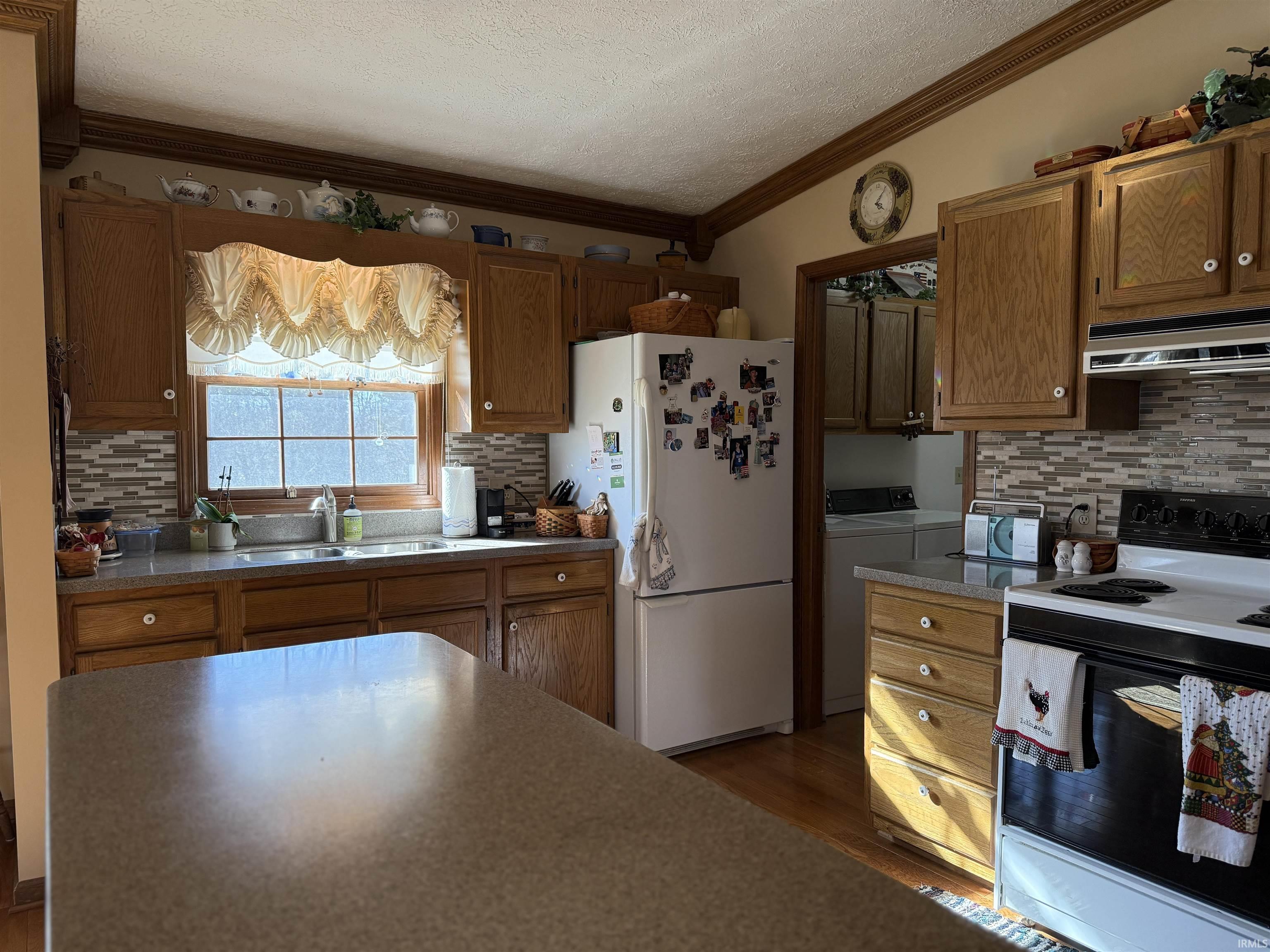 1257 Gunsmith School Road Bedford, IN 47421 - Photo 4 of 26