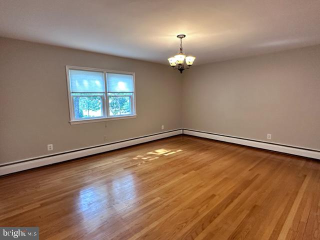 2112 Rockingham Street McLean, VA 22101 - Photo 12 of 27 Primary bedroom