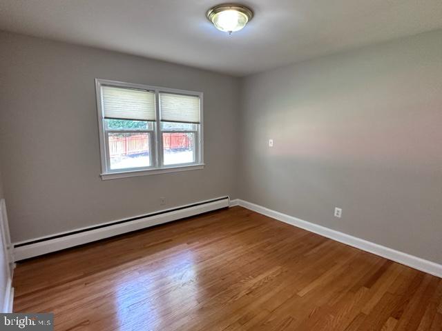 2112 Rockingham Street McLean, VA 22101 - Photo 15 of 27 Bedroom 3