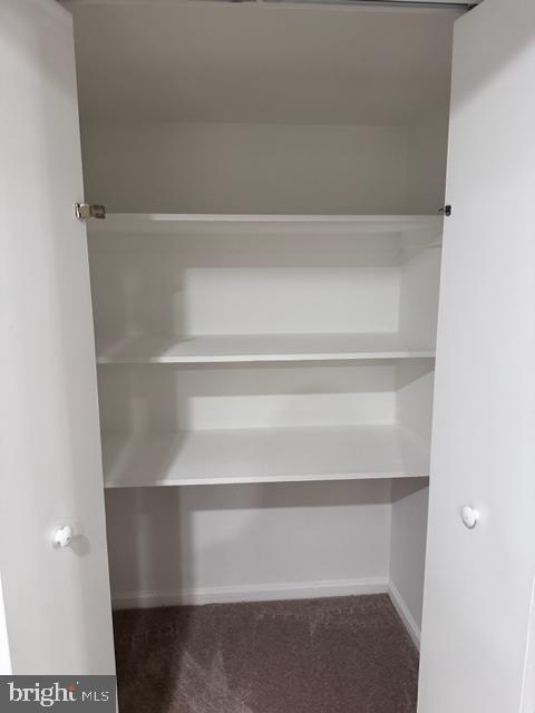 2112 Rockingham Street McLean, VA 22101 - Photo 25 of 27 Linen closet