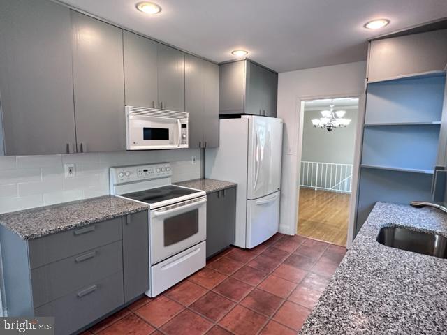 2112 Rockingham Street McLean, VA 22101 - Photo 3 of 27 Kitchen