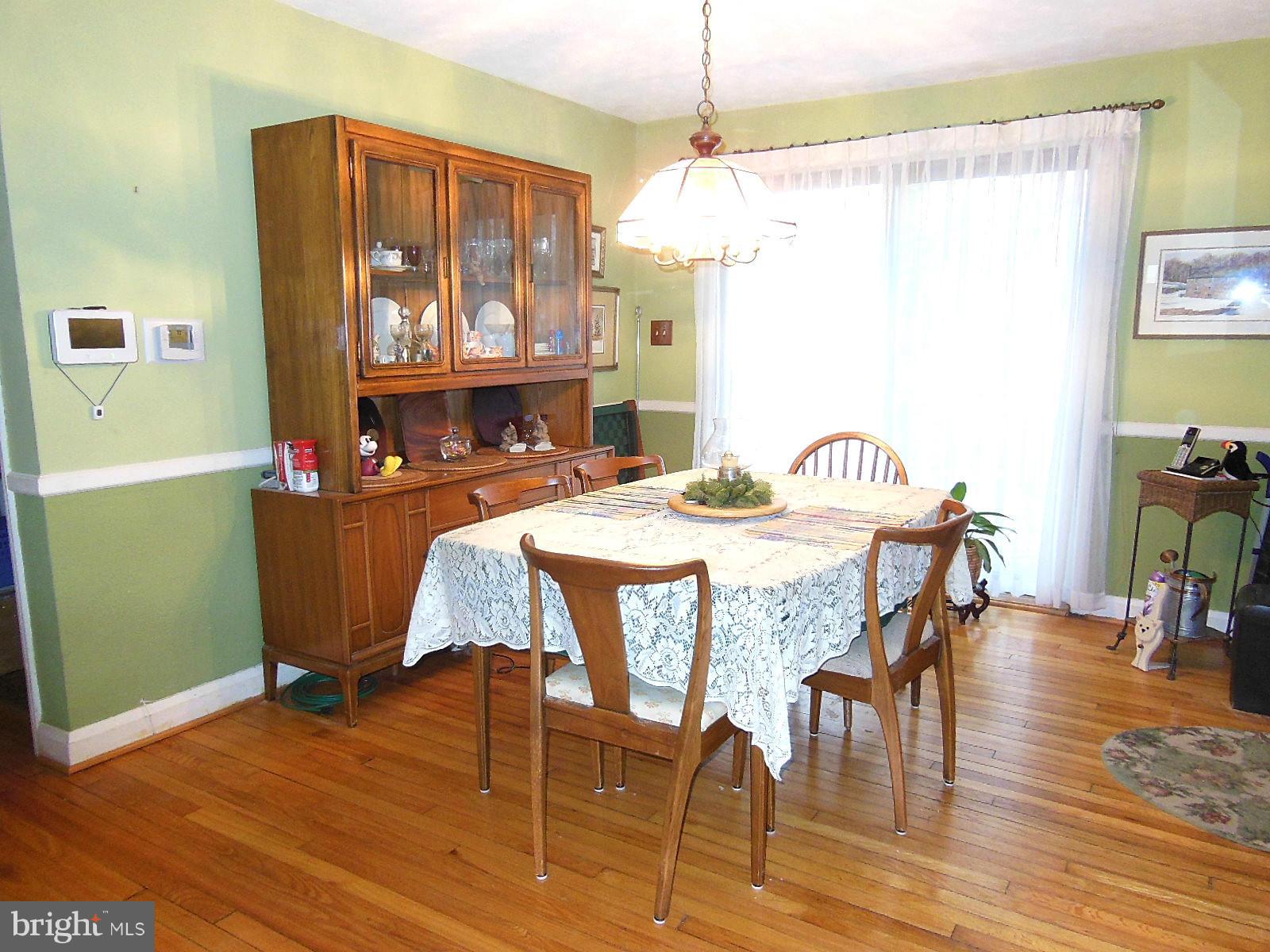 2108 Northland Road Baltimore, MD 21207 - Photo 8 of 30 Dining Room