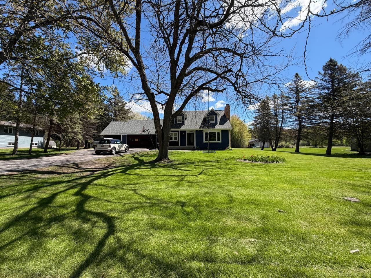 2206 North 5 Mile Road Midland, MI 48642 - Photo 2 of 26