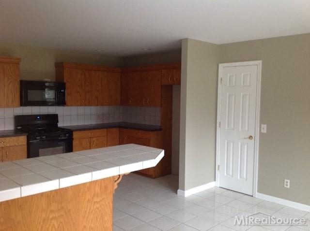2361 South Lake George Road Metamora, MI 48455 - Photo 2 of 19 Gallery Image 2