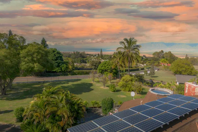 $2,500,000 | 151 Aulii Drive, Makawao, HI 96768