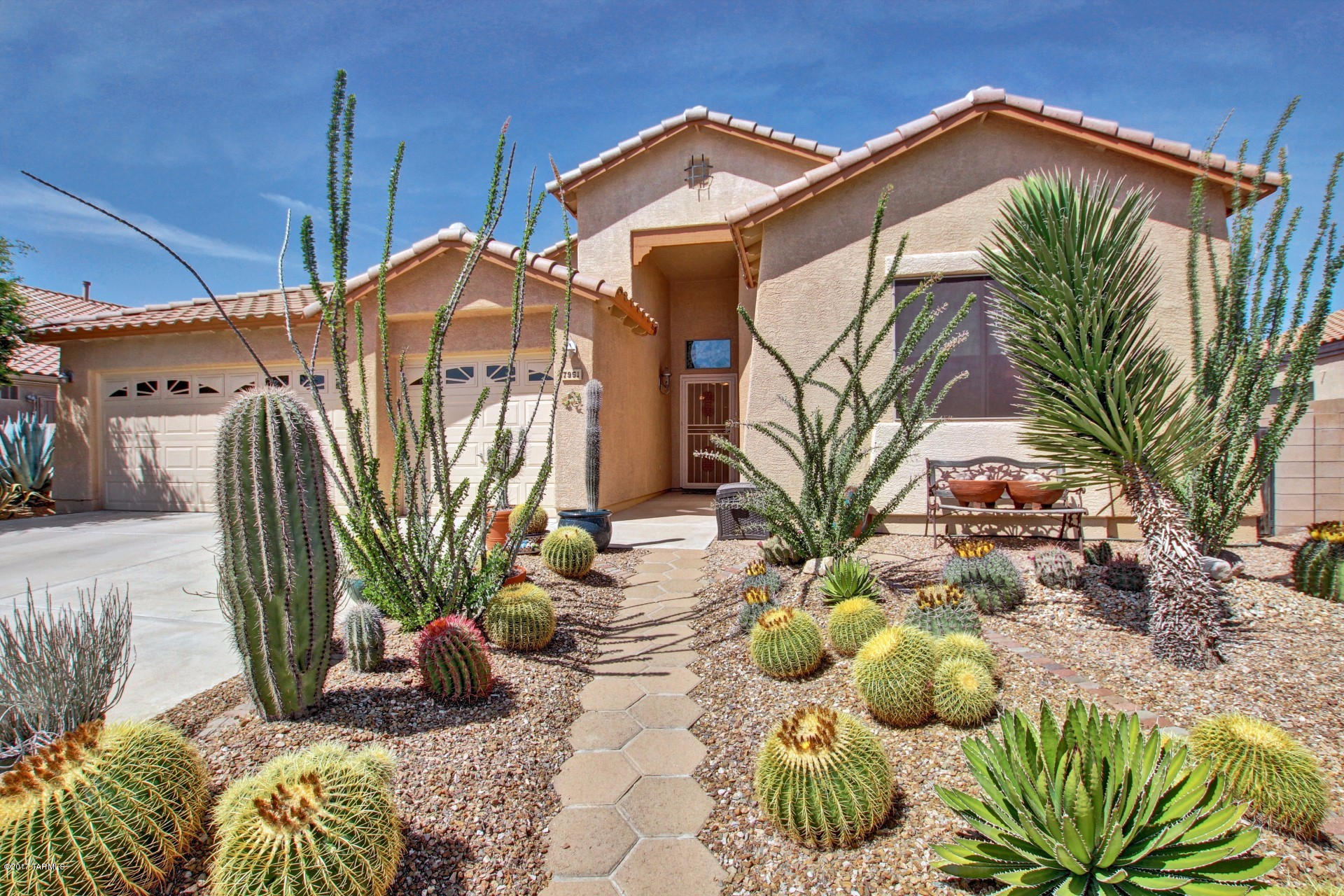 7951 North Rondure Loop Tucson, AZ 85743 - Photo 1 of 49 Gallery Image 1