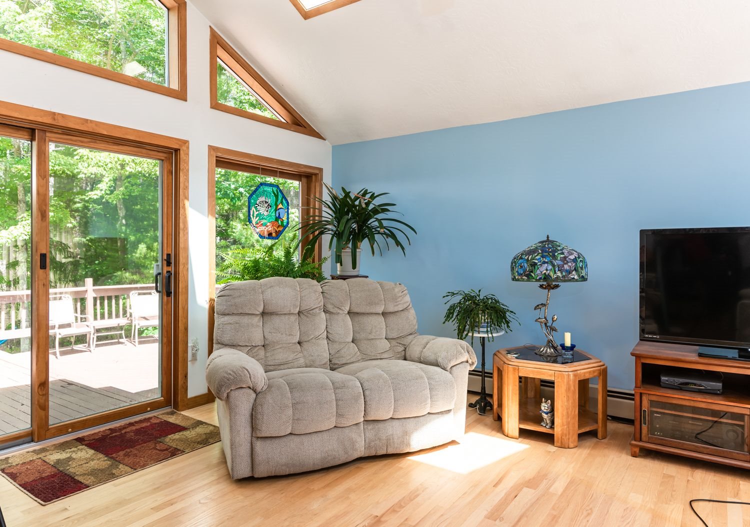 8 Rideout Lane Brookline, NH 03033 - Photo 4 of 16