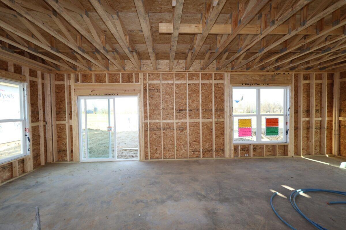 5803 Valleydale Road Powell, OH 43065 - Photo 3 of 14 Framing