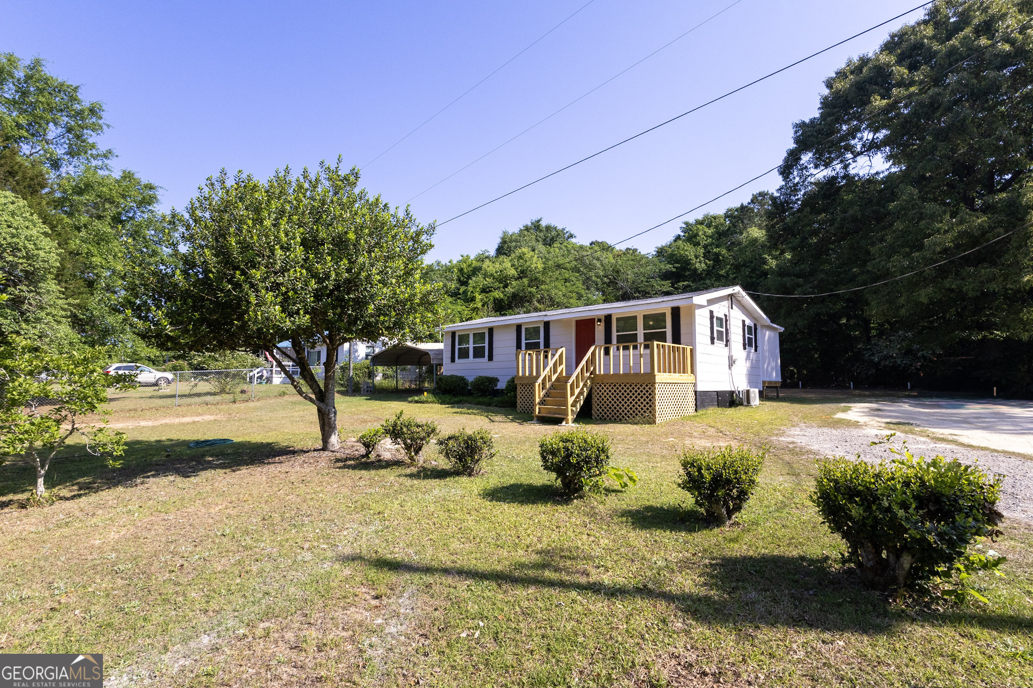 156 Churchwell Road Cochran, GA 31014 - Photo 2 of 20