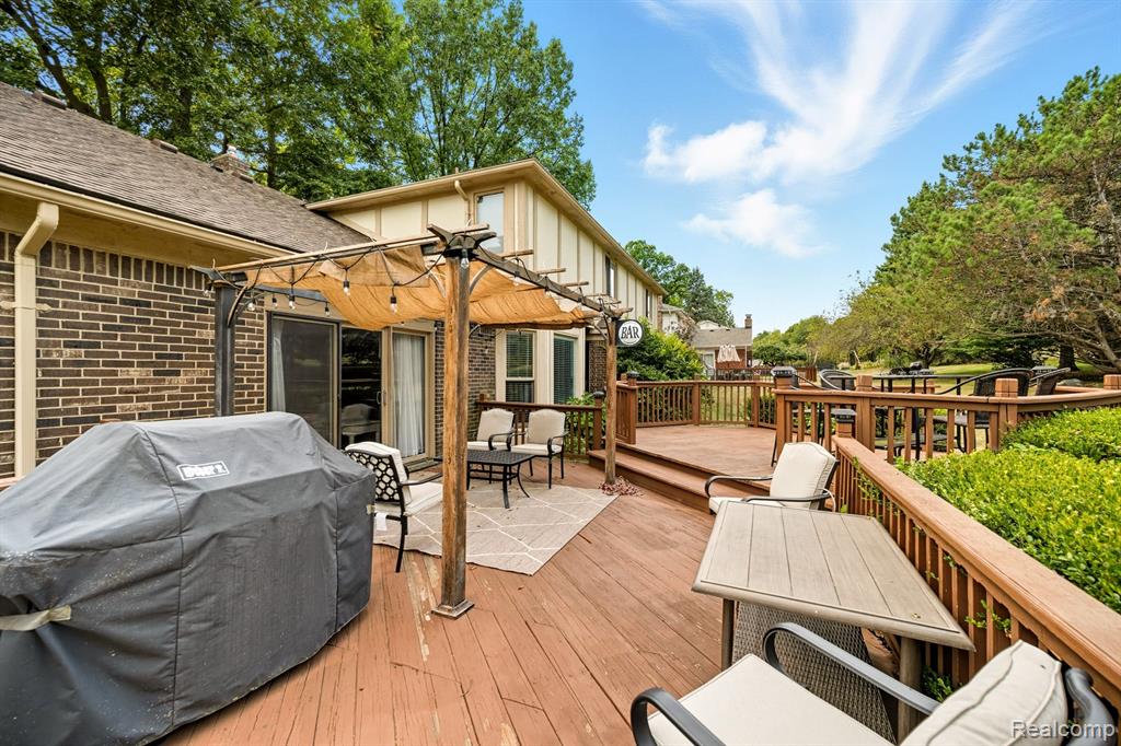 1938 Kilburn Road West Rochester Hills, MI 48306 - Photo 62 of 69