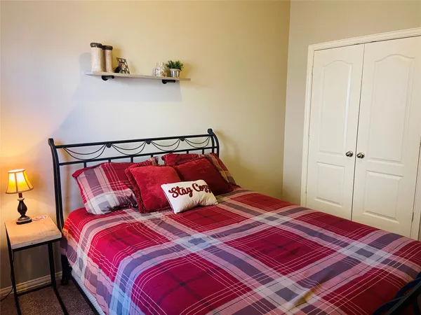 $2,450 | 2119 Coldwater Bridge Lane, League City, TX 77573