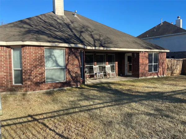 $2,450 | 2119 Coldwater Bridge Lane, League City, TX 77573