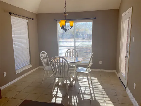 $2,450 | 2119 Coldwater Bridge Lane, League City, TX 77573