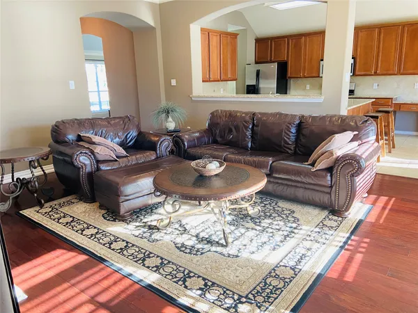 $2,450 | 2119 Coldwater Bridge Lane, League City, TX 77573