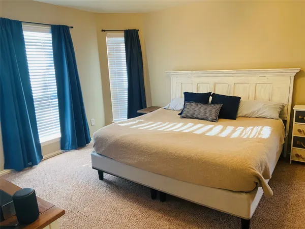 $2,450 | 2119 Coldwater Bridge Lane, League City, TX 77573