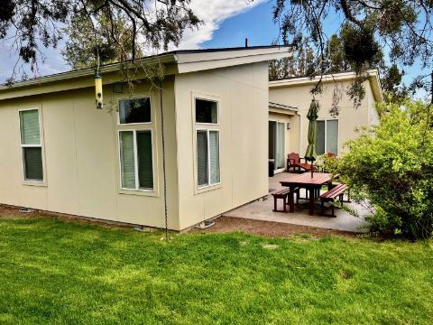 65190 Gerking Market Road Bend, OR 97703 - Photo 46 of 74 45