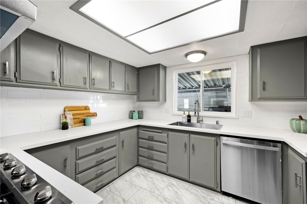 2851 Rolling Hills Drive, Unit 248 Fullerton, CA 92835 - Photo 14 of 31