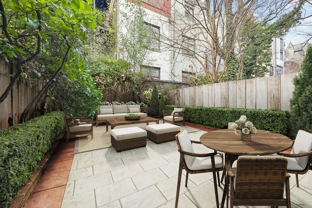 $9,950,000 | 51 West 73rd Street | Upper West Side