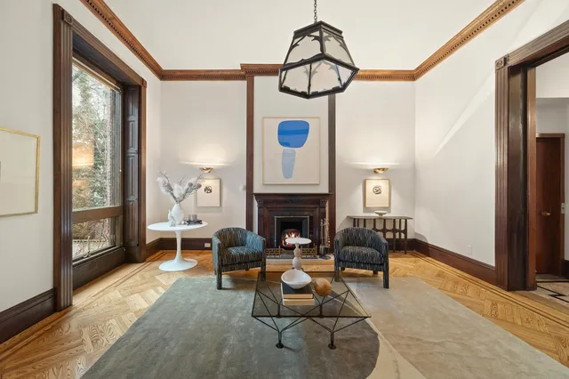 $9,950,000 | 51 West 73rd Street | Upper West Side