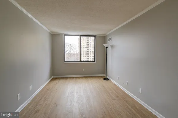 $140,000 | 5225 Pooks Hill Road, Unit 1005S, Bethesda, MD 20814