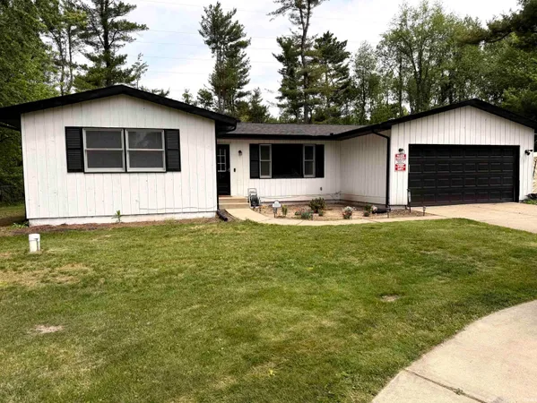 $285,000 | 51822 Currant Road, Granger, IN 46530