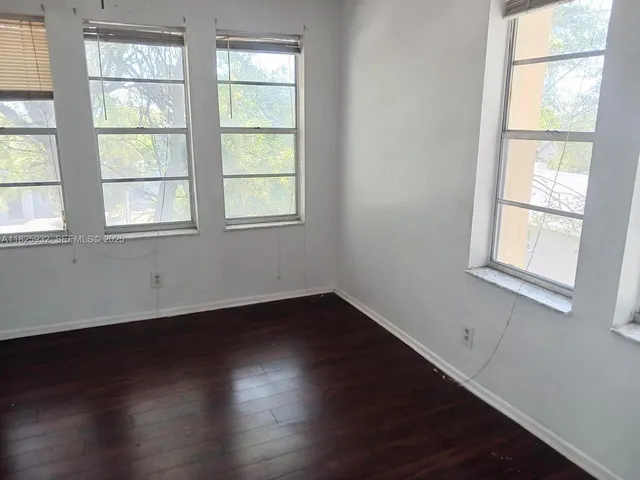 $1,999 | 706 9th Street, Unit 2, West Palm Beach, FL 33401