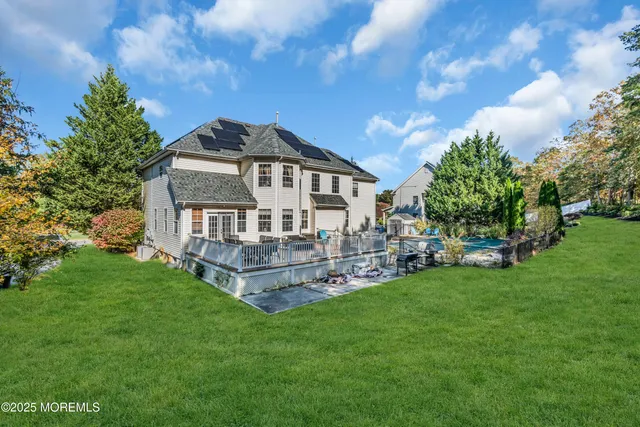 $889,000 | 25 Greenwich Drive, Jackson, NJ 08527