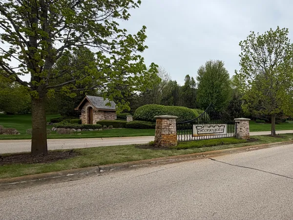 $49,900 | 7010 Wildflower Court, Spring Grove, IL 60081