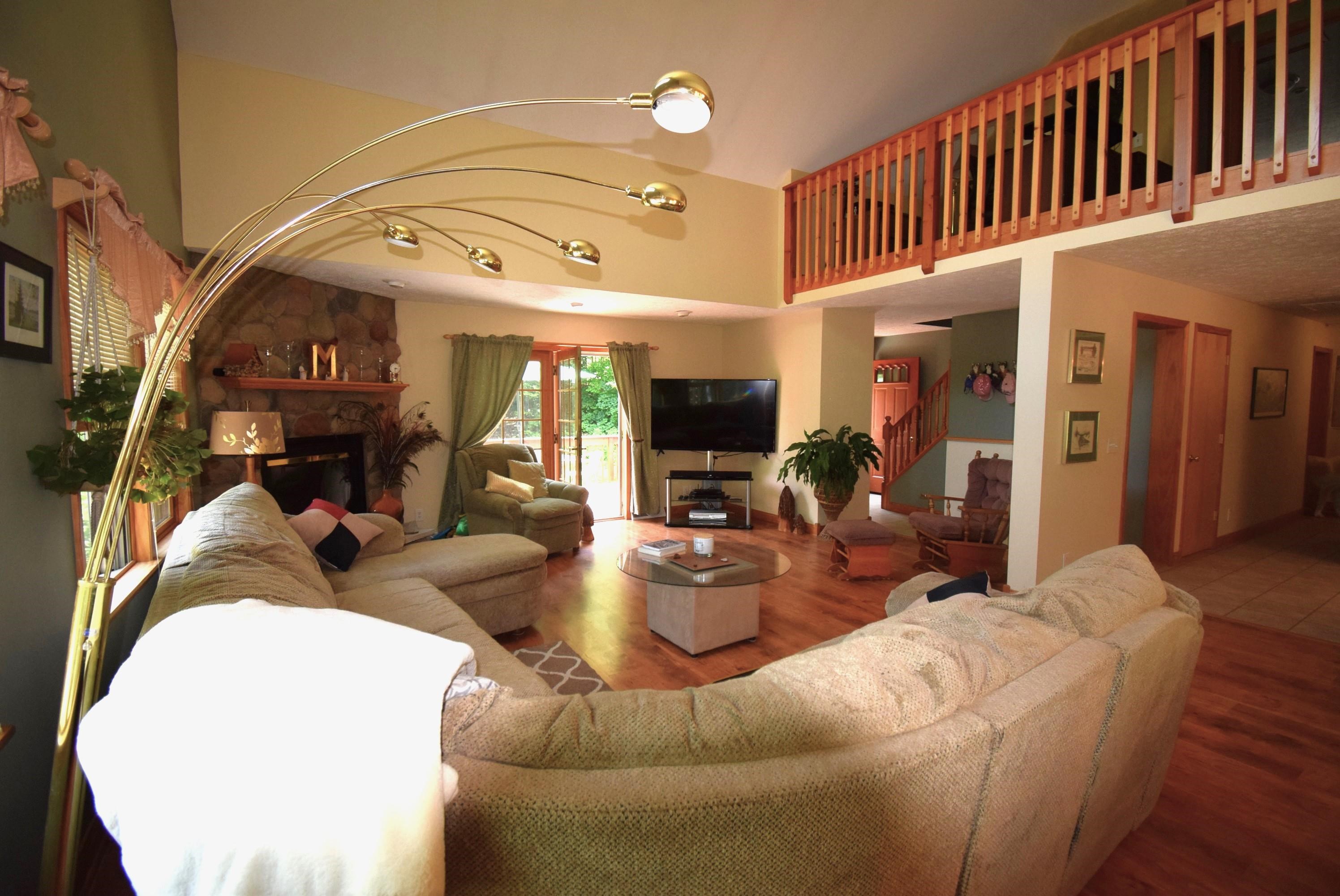 6019 Pincherry Road Charlevoix, MI 49720 - Photo 12 of 70 1920393-95505D85-81A6-4C4D-93A5-681FE670FF61.JPG