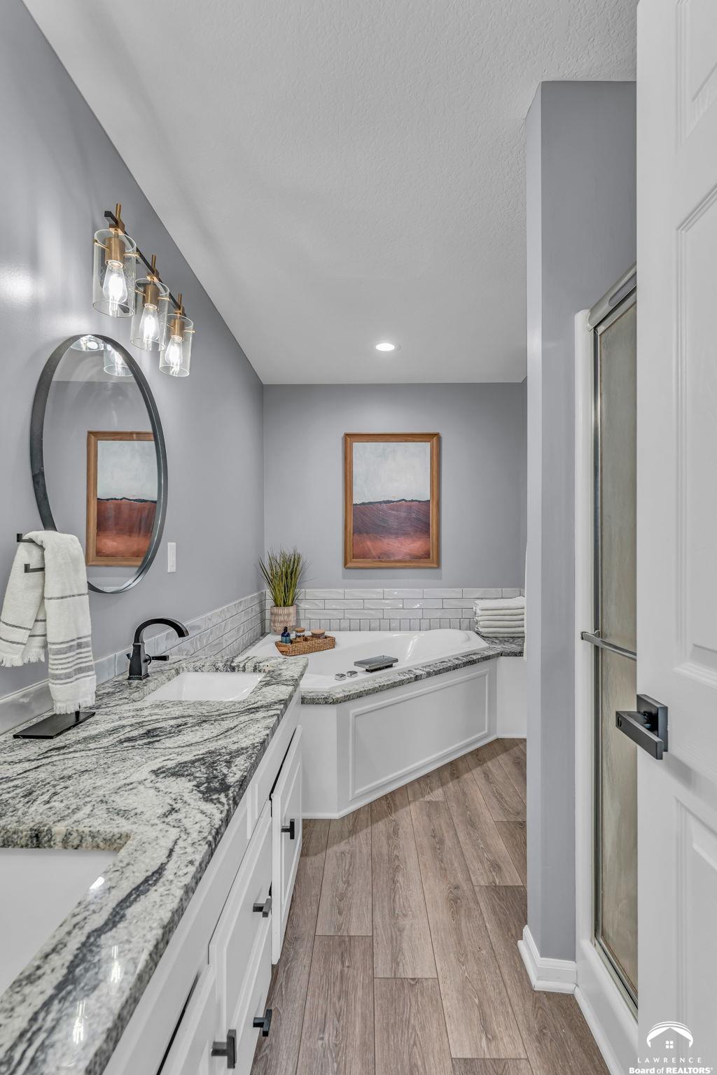 4925 Stoneback Place Lawrence, KS 66047 - Photo 25 of 37