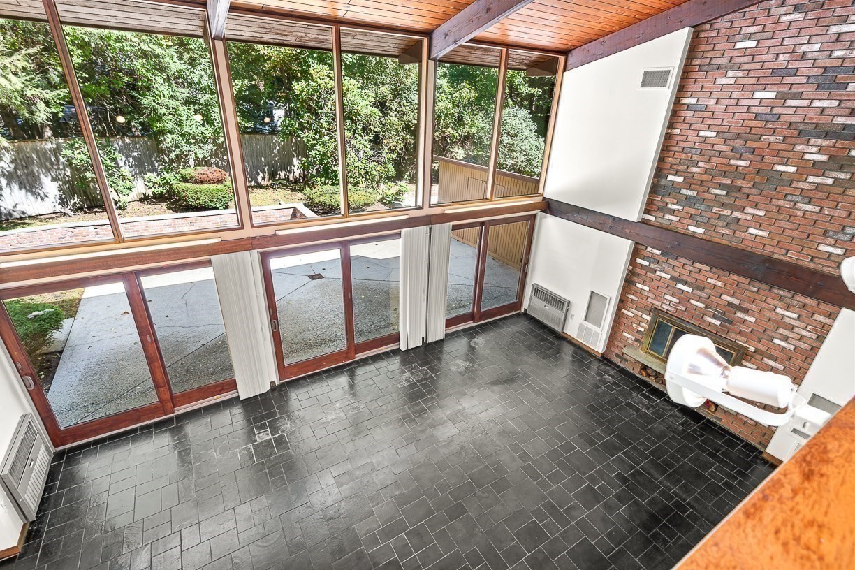 7 Arnold Road Wellesley, MA 02481 - Photo 19 of 35 Gallery Image 19